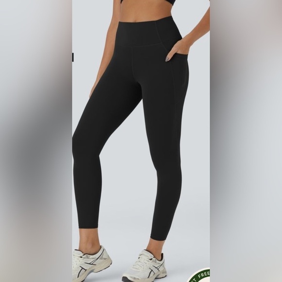 UltraSculpt Butt Lifting Black High-Waisted Leggings-25" - Picture 3 of 5